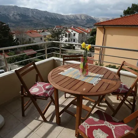 Lägenhet City Center Baška